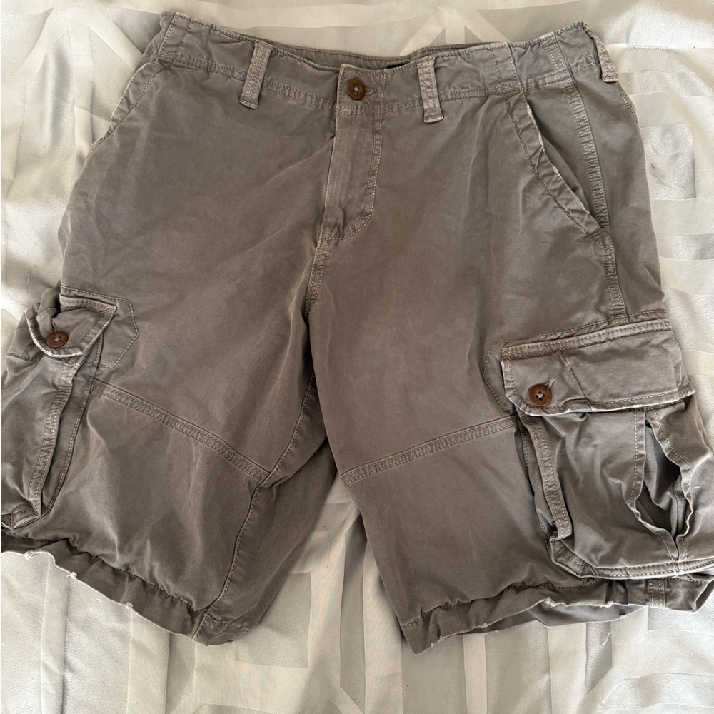American Eagle Outfitters Gray Cargo Shorts Relaxed Fit